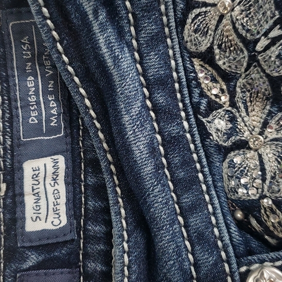 Miss Me Signature Cuffed Skinny Jeans - Picture 6 of 8